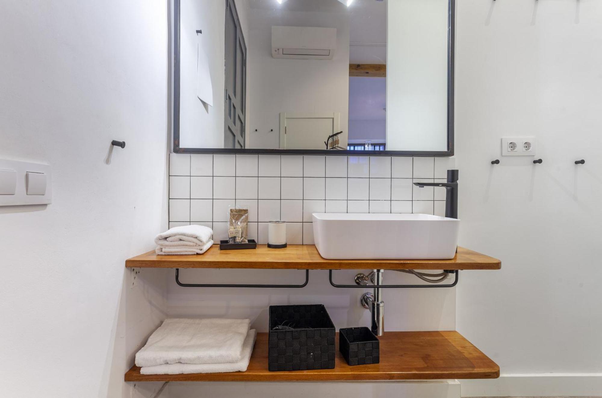 Malasana Studio En มาดริด ภายนอก รูปภาพ